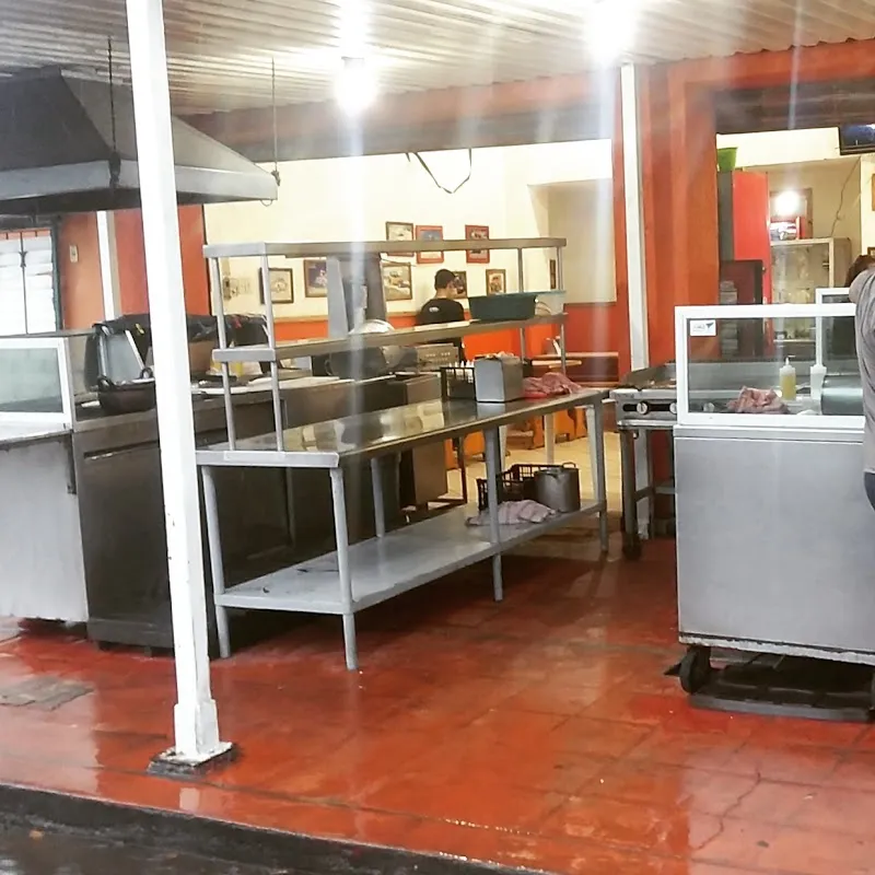 Kiki's Burgers